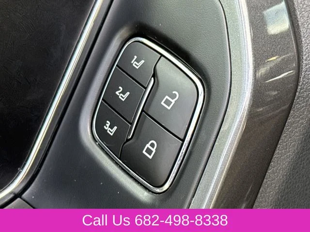 Used 2022 White Ford Tremor image 21