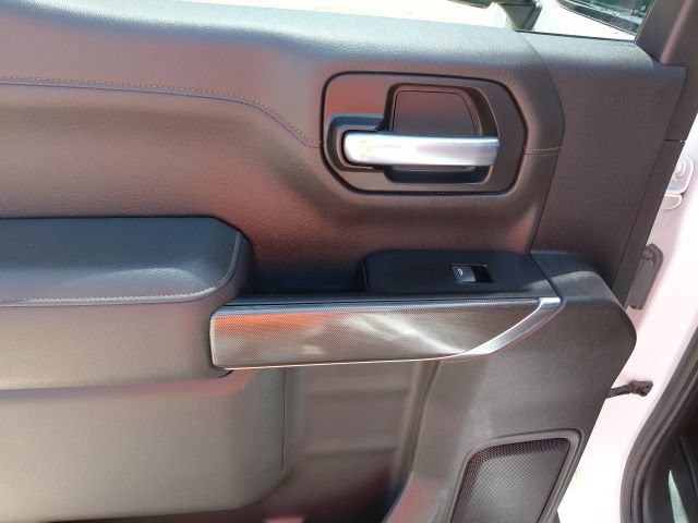 Used 2021 SUMMIT WHITE GMC AT4 image 31