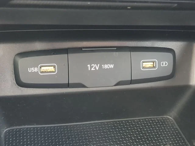 Certified Used 2022 Gray Hyundai SE image 24
