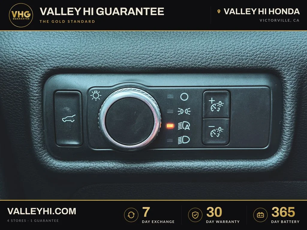Used 2022 Black Metallic Ford XLT image 34