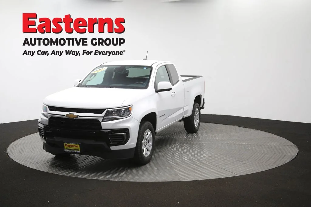 Used 2022 White Chevrolet LT image 54