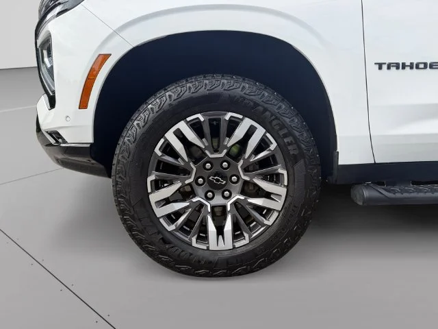 Certified Used 2026 Summit White Chevrolet Z71 image 15