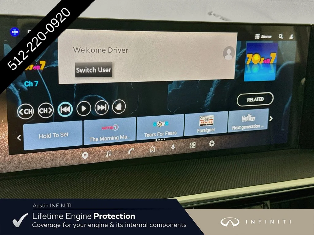 New 2027 Silver INFINITI LUXE image 18