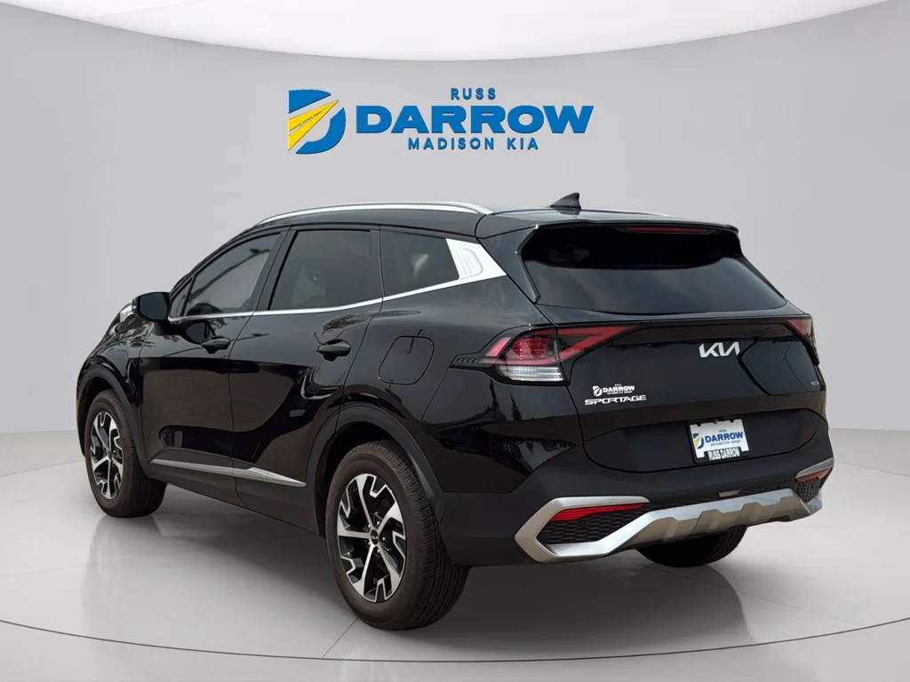 Used 2023 Fusion Black Kia EX image 3