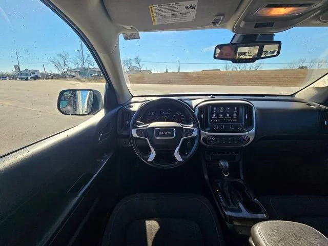 Used 2022 Summit White GMC Elevation image 13