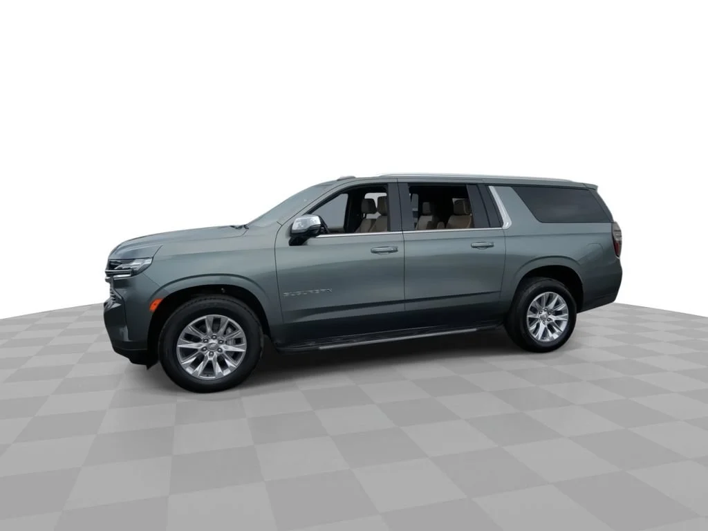 Certified Used 2023 Silver Sage Metallic Chevrolet Premier image 4