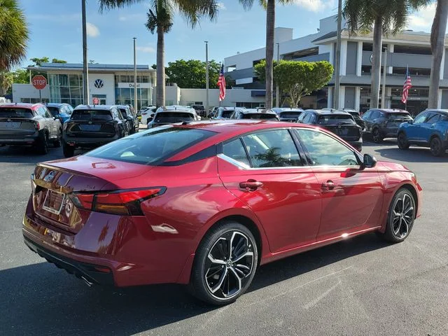 New 2026 Scarlet Ember Tintcoat Nissan SR image 4