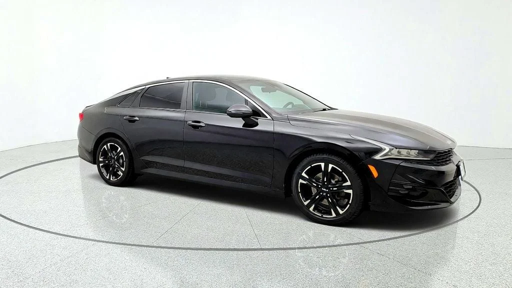 Used 2022 Ebony Black Kia GT-Line Automatic AWD image 3