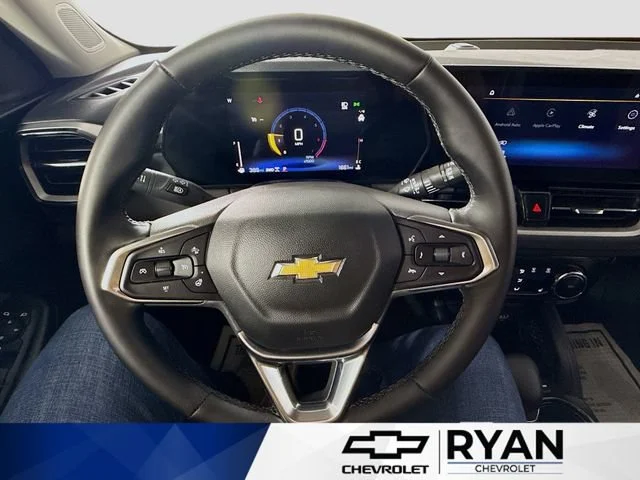 New 2026 Green Chevrolet LT image 11
