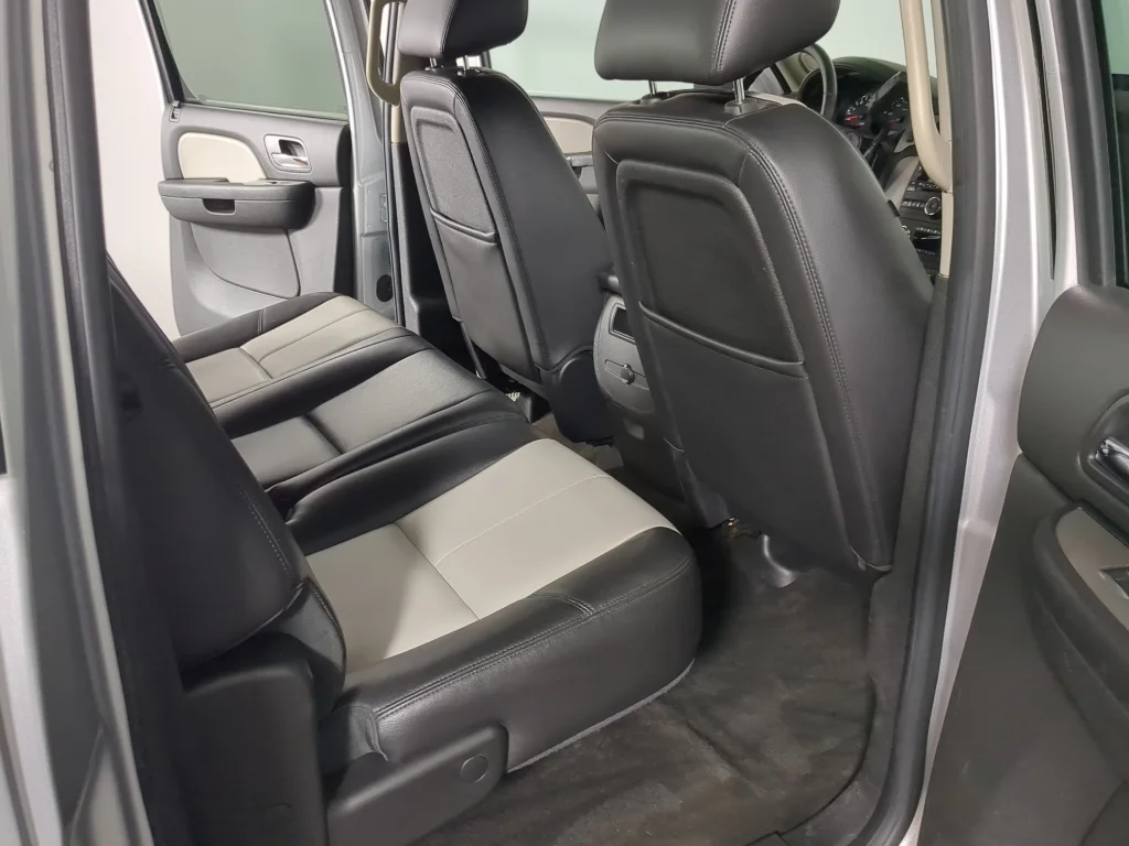 Used 2013 White GMC SLT image 20