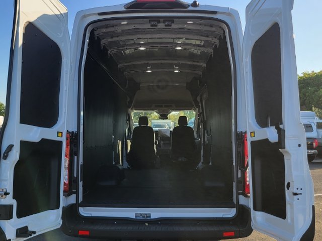 New 2027 Oxford White Ford Cargo Van image 4