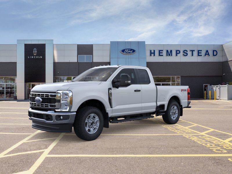New 2026 Oxford White Ford F-250® XLT image 1