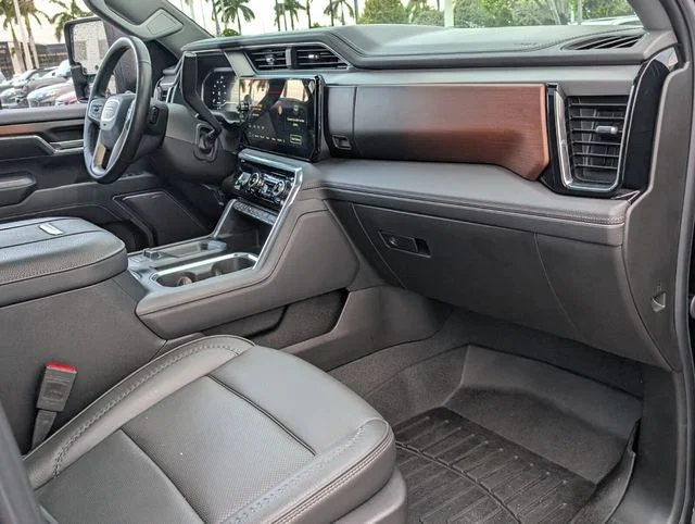 2024 GMC Sierra 2500HD Denali - Photo 17
