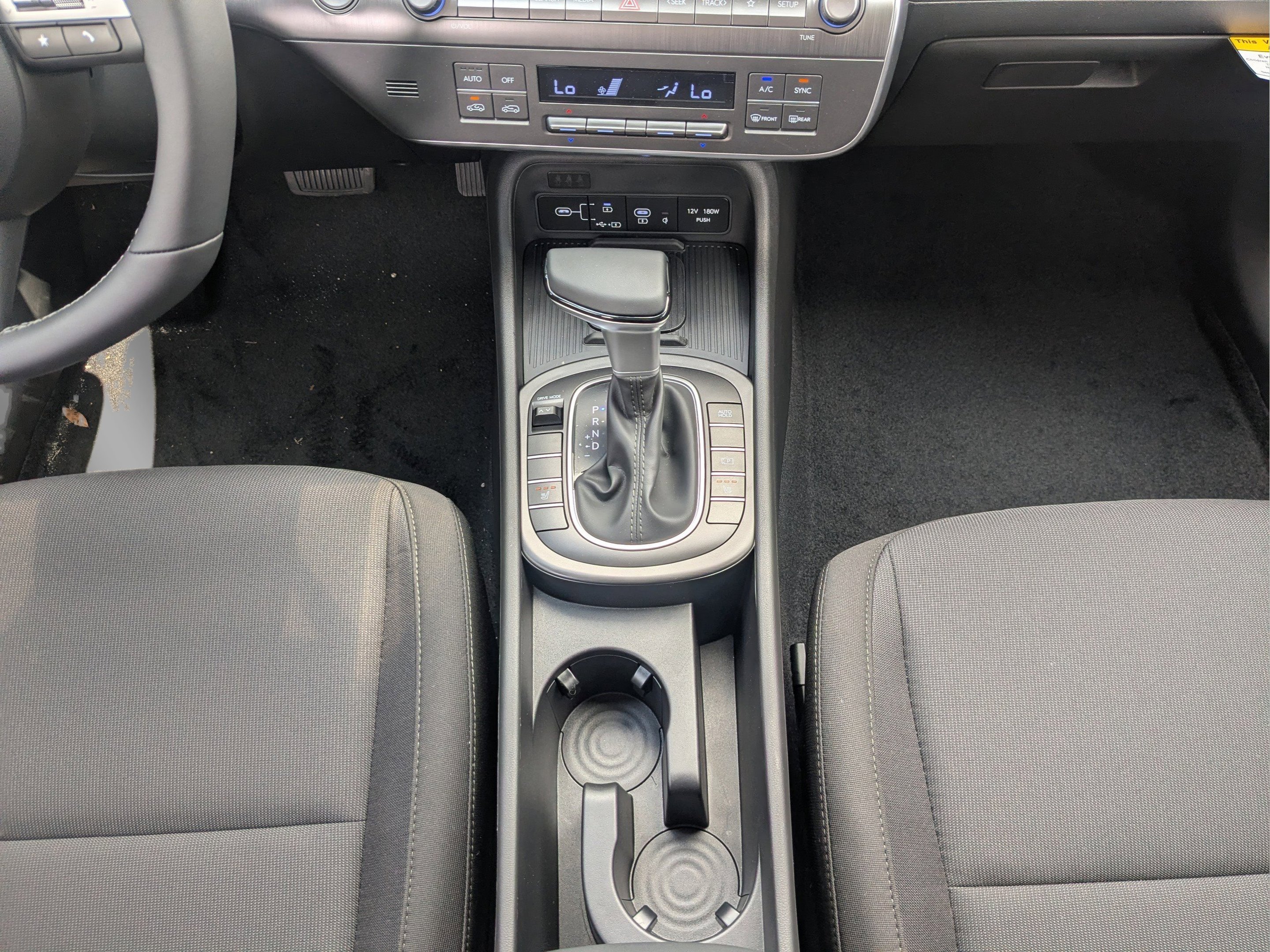 New 2026 Atlas White Hyundai SEL Sport FWD image 15