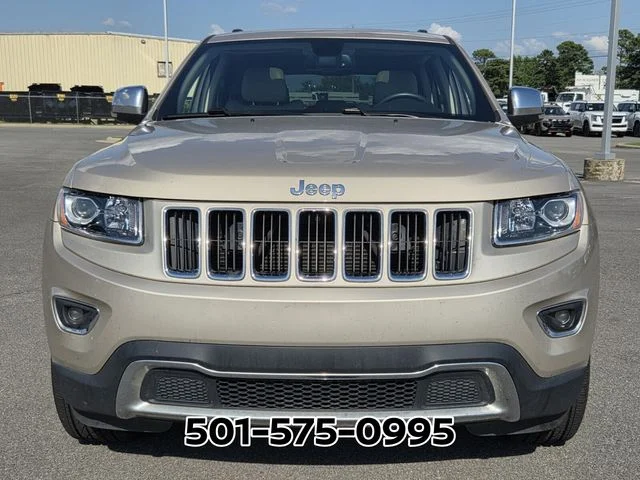 Used 2015 Beige Jeep Limited image 5