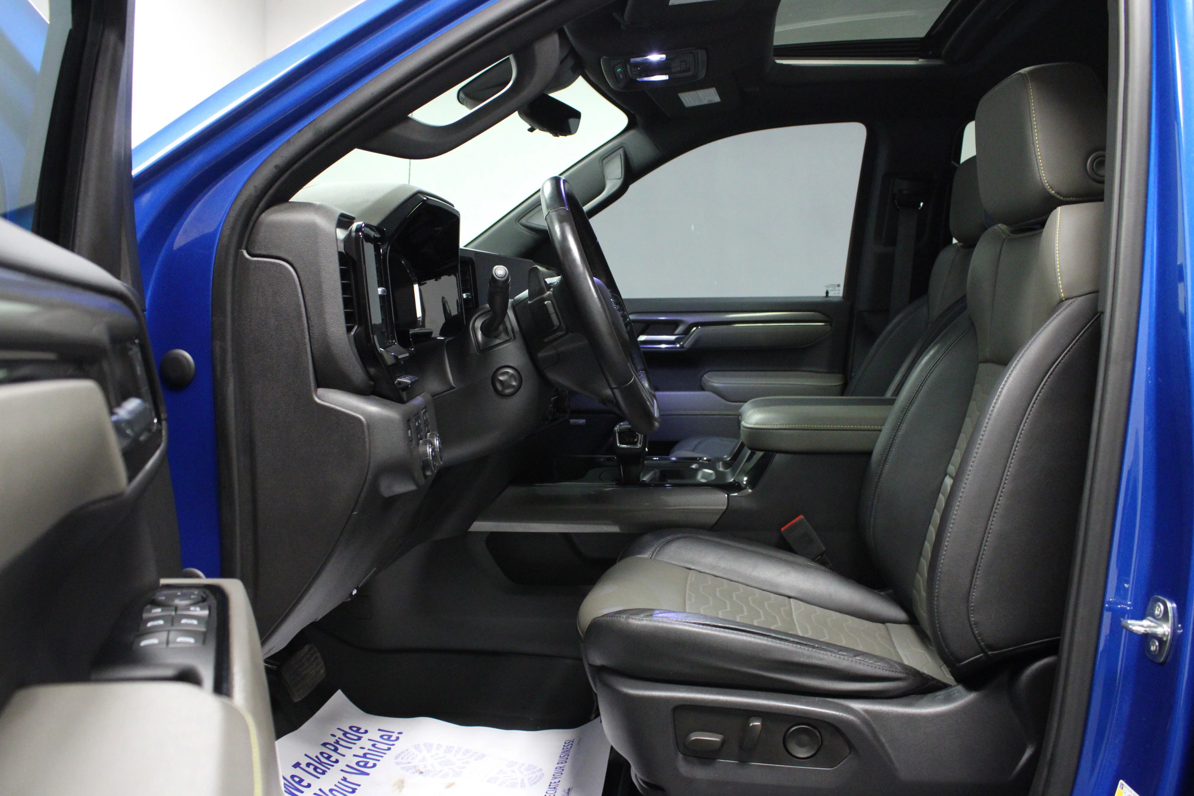 Used 2023 Glacier Blue Metallic Chevrolet ZR2 image 12