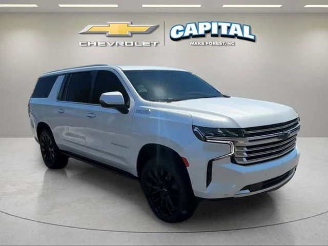 Used 2024 Iridescent Pearl Tricoat Chevrolet High Country image 7