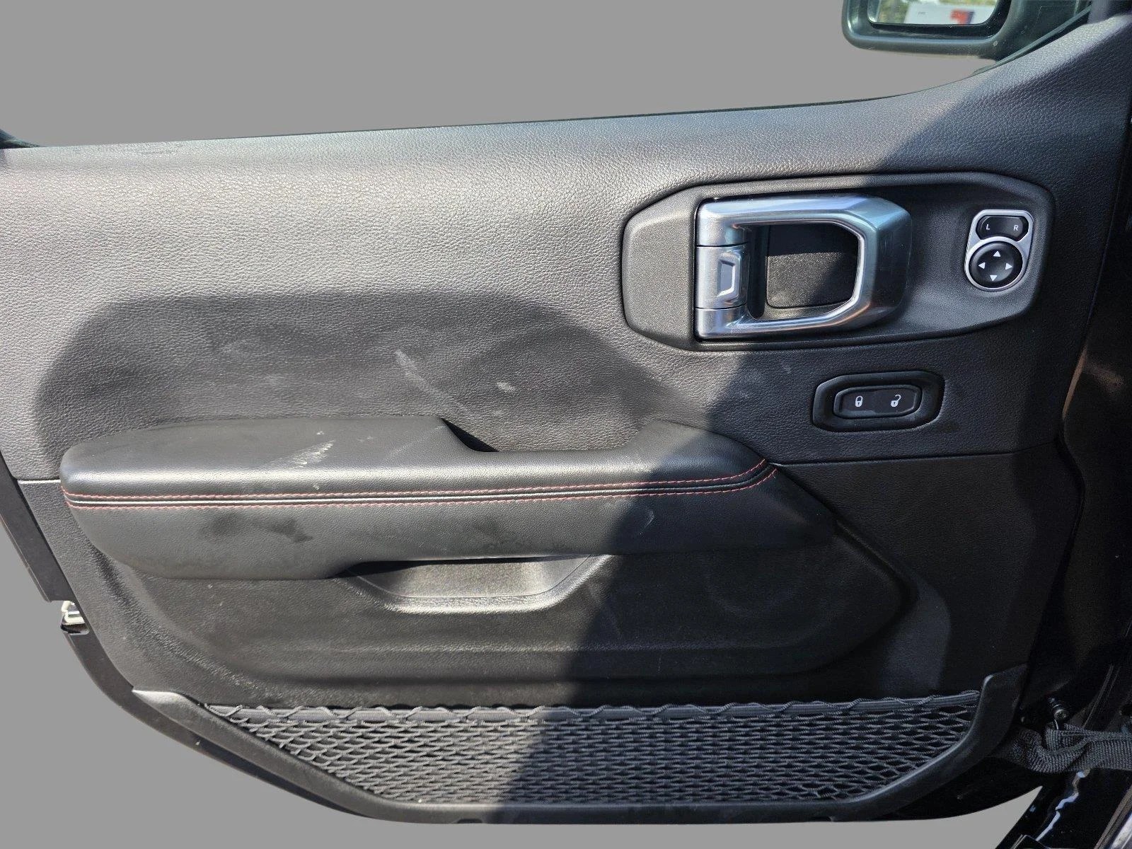 Used 2026 Black Clearcoat Jeep Rubicon image 25