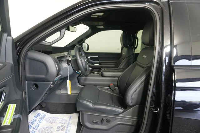 New 2027 Agate Black Metallic Ford Platinum image 23