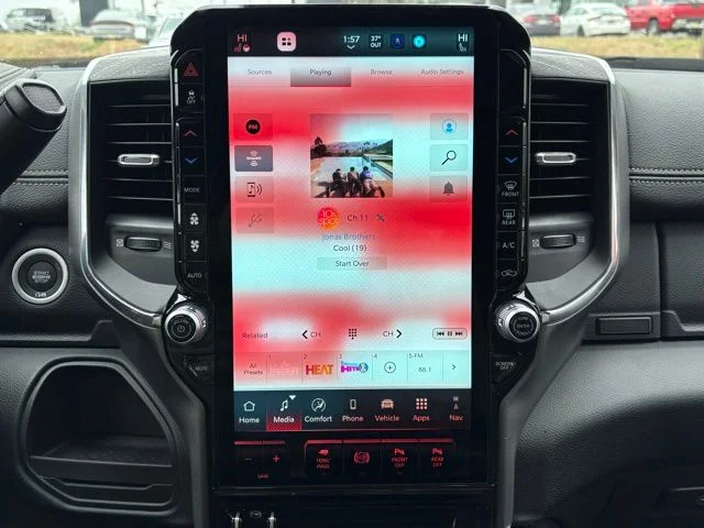 2025 RAM 2500 Laramie - Photo 18