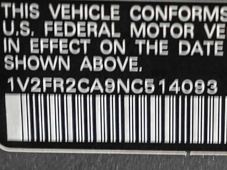 Used 2022 Graphite Volkswagen 4D WAGON 3.6L V6 SEL PREMIUM R-LINE 4MOTION AWD image 29