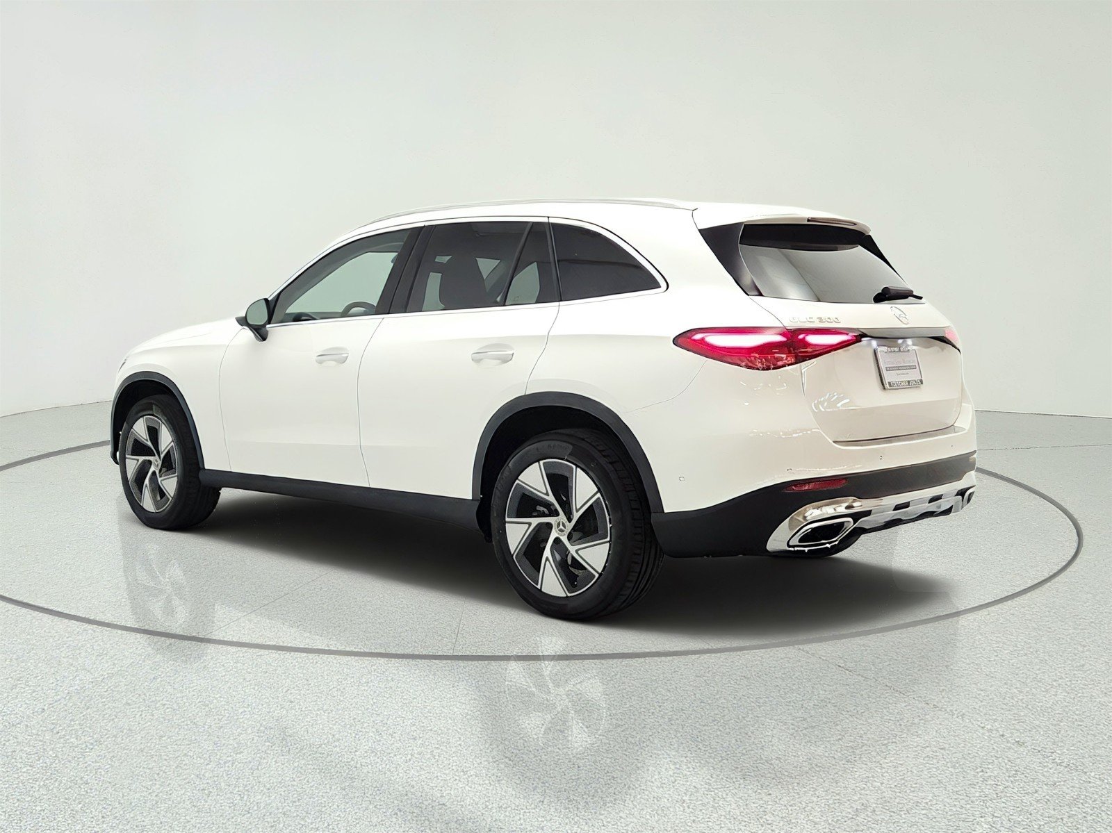 Certified Used 2023 Polar White Mercedes-Benz GLC 300 SUV image 7