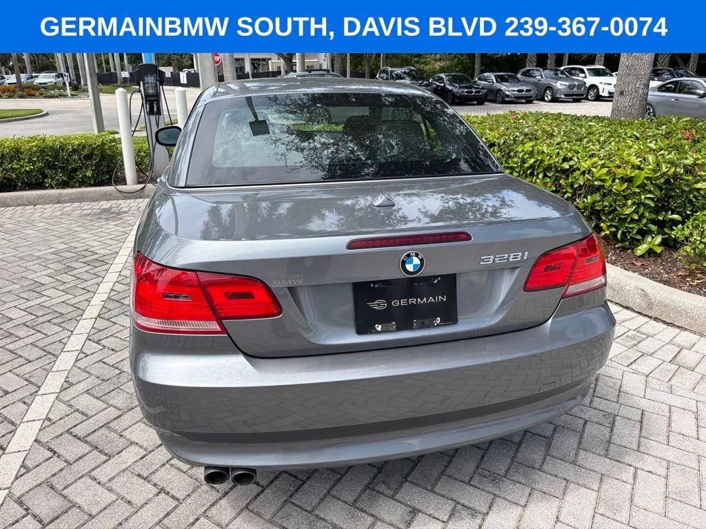 Used 2010 Space Gray Metallic BMW 328i image 9