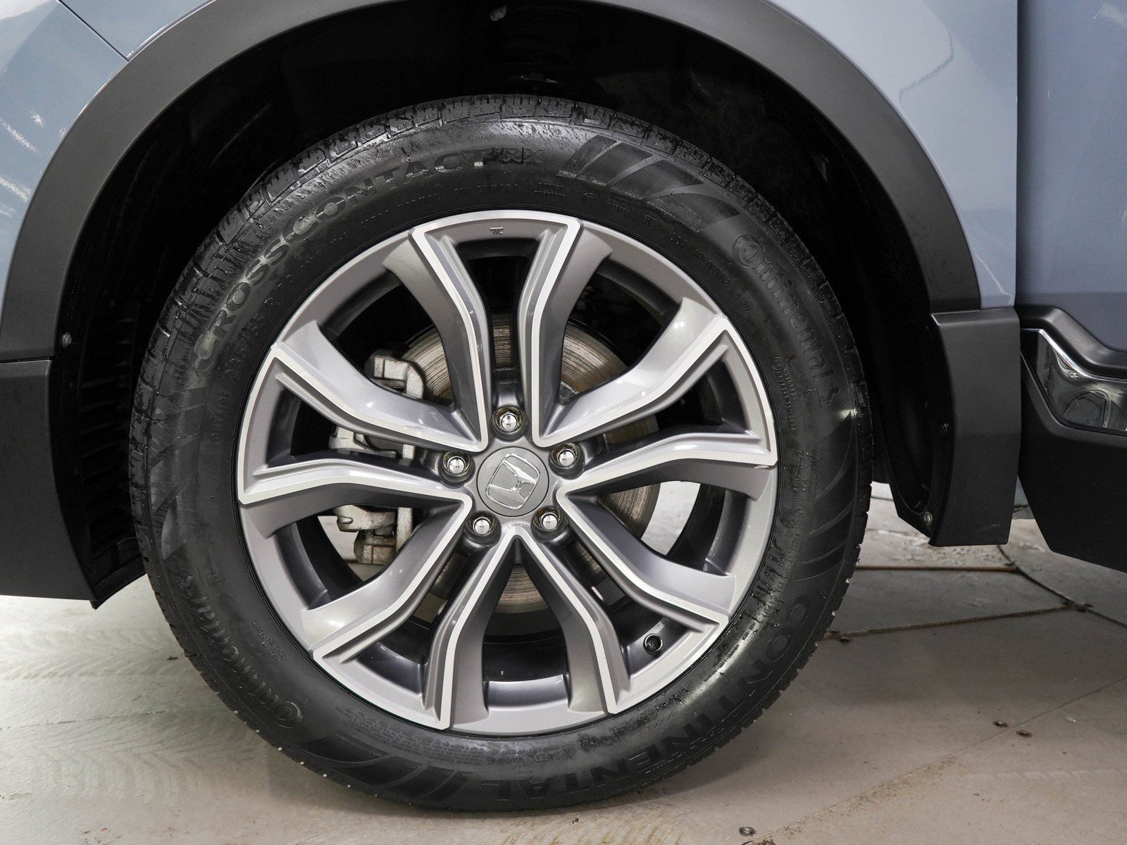 Used 2021  Honda Touring AWD image 32