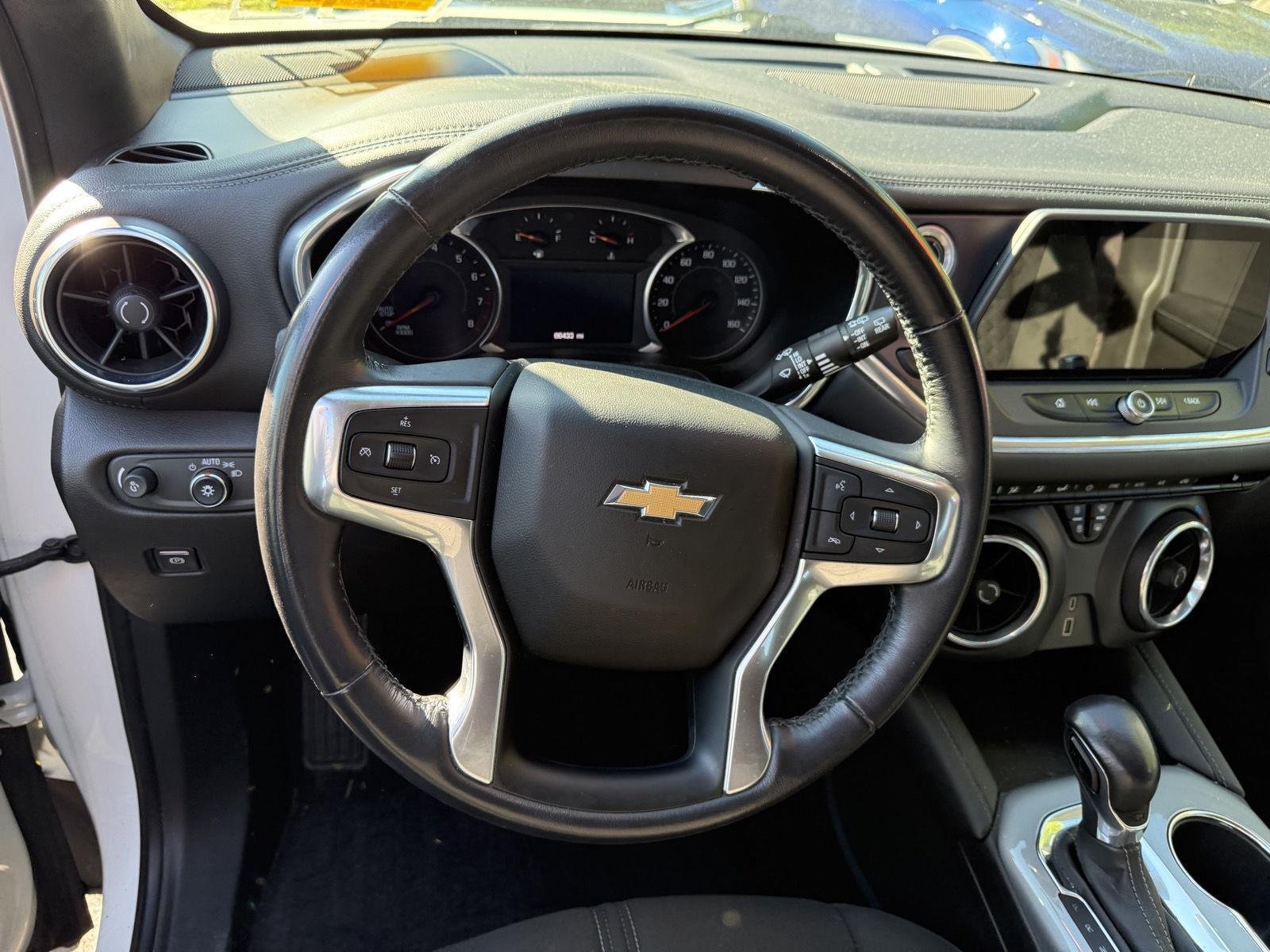 Used 2023 Black Chevrolet LT image 5