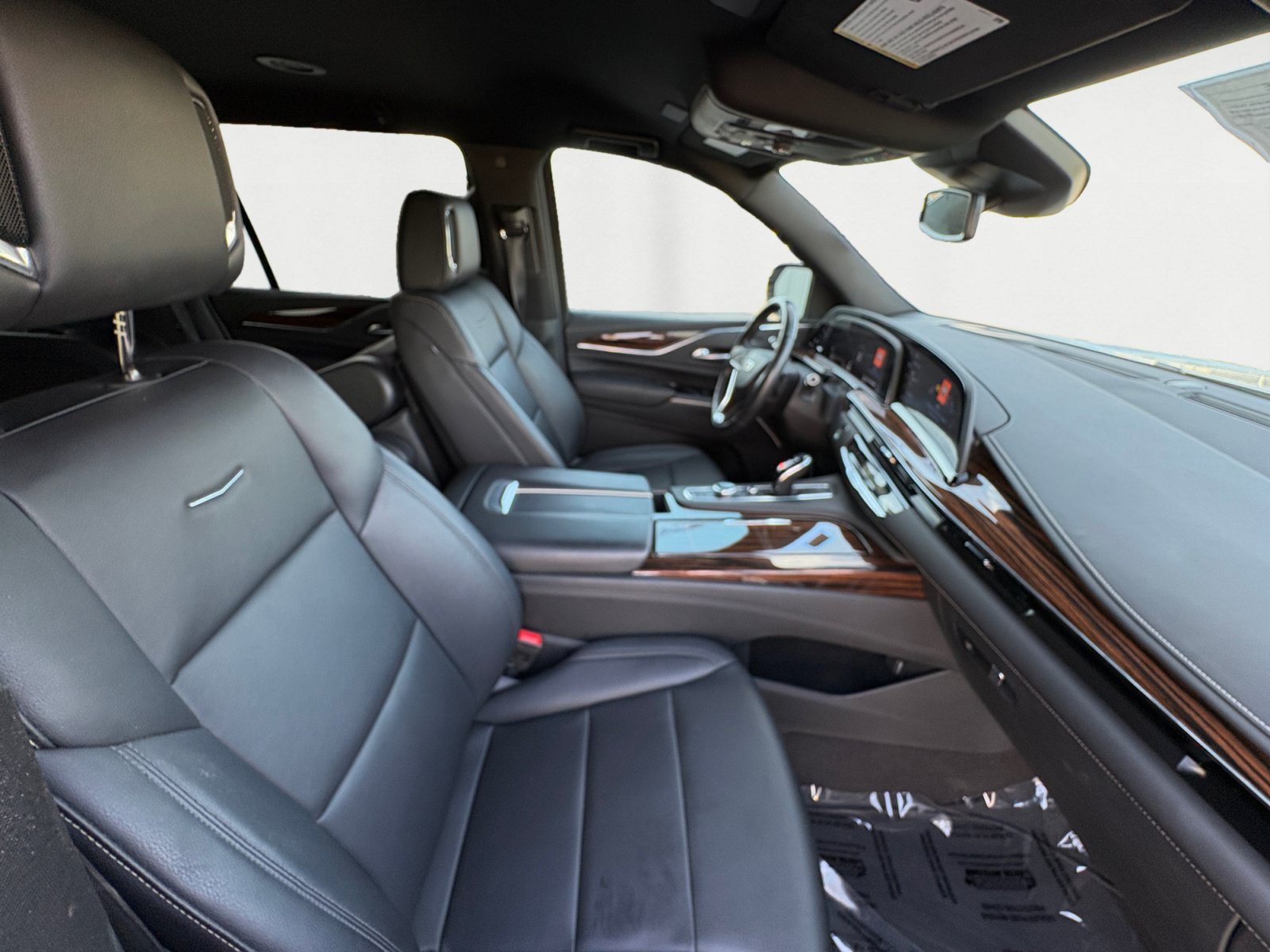 Used 2024 White Cadillac Luxury image 15