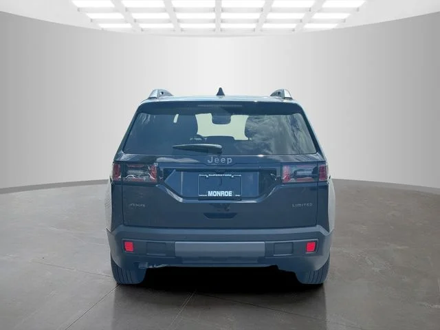 New 2026 Diamond Black Crystal Pearl-Coat Exterior Paint Jeep Limited image 6