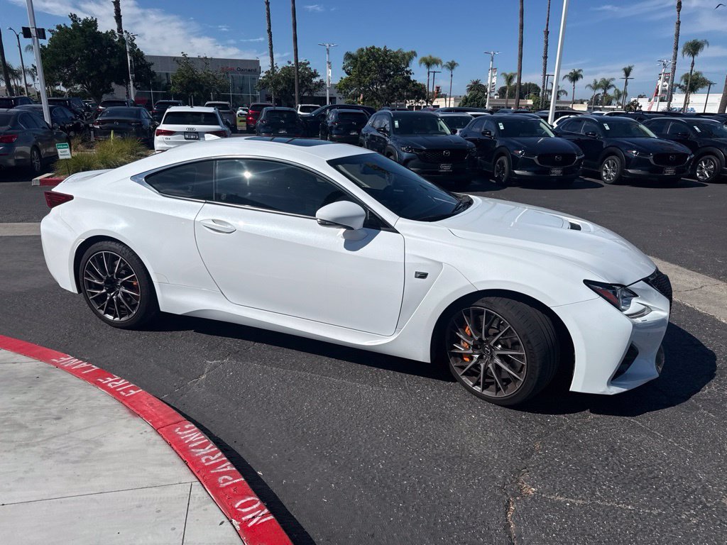 Used 2017 White Lexus F image 30