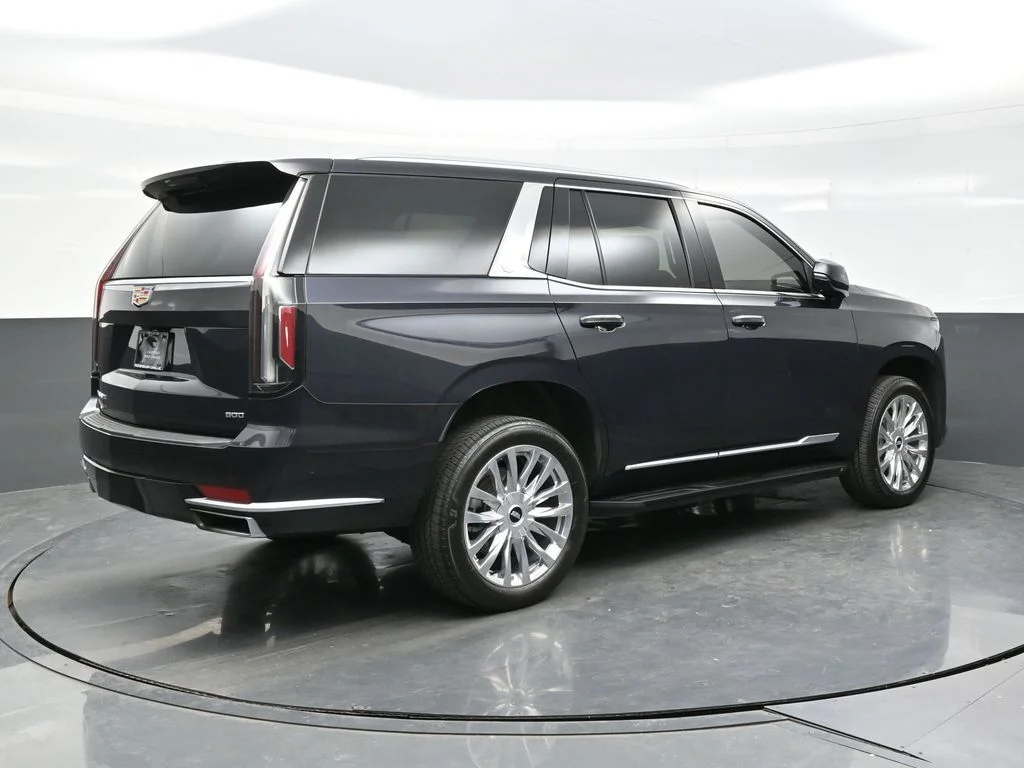 Used 2024 Gray Cadillac Premium Luxury image 7