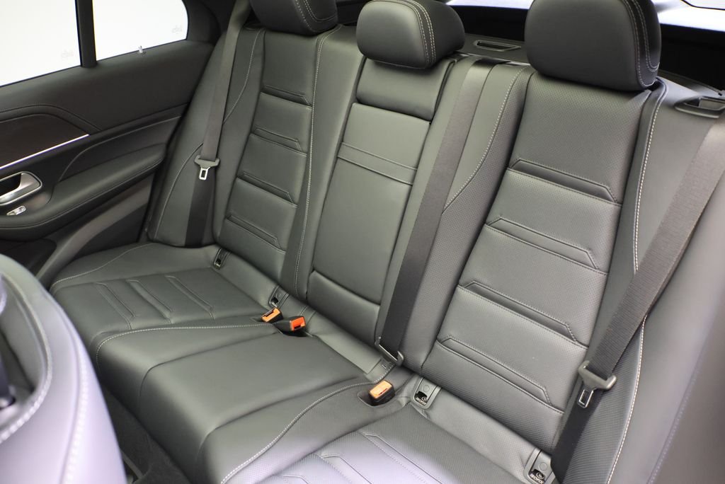 New 2027 Obsidian Black Metallic Mercedes-Benz  image 47