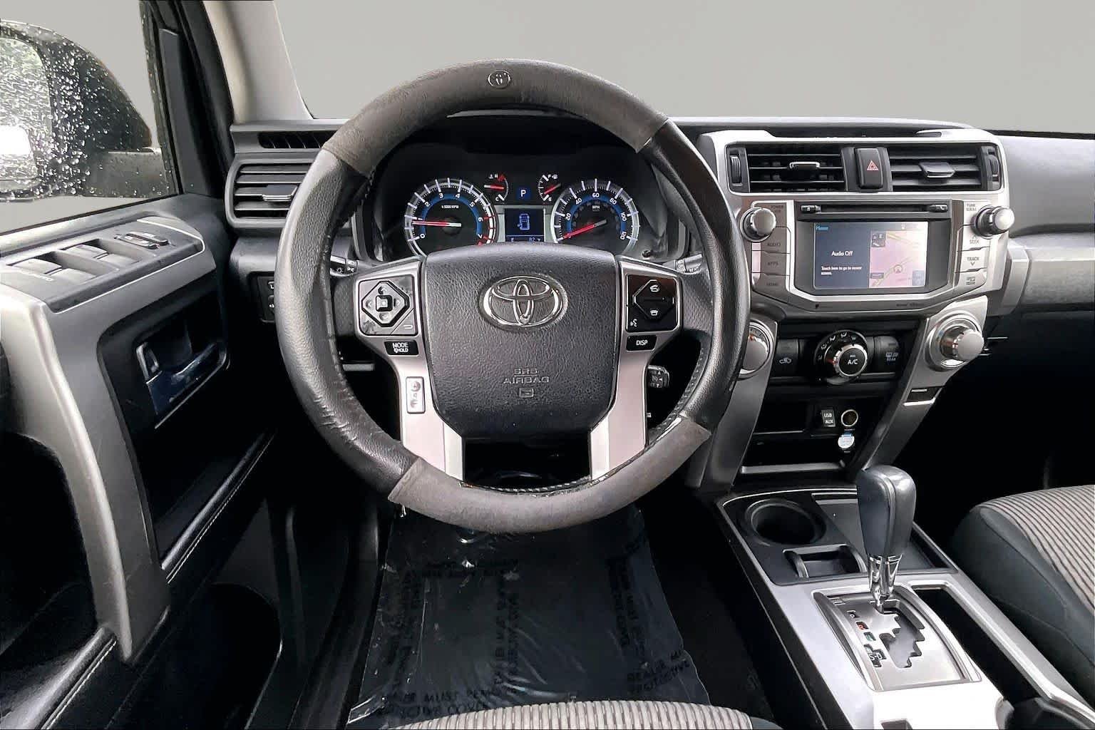 Used 2016 Magnetic Gray Metallic Toyota SR5 image 5
