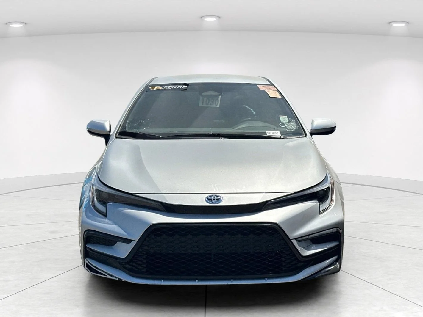 Used 2023 Silver Toyota Hybrid LE image 3