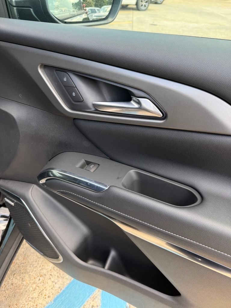 New 2026 Mosaic Black Metallic Chevrolet LT image 23