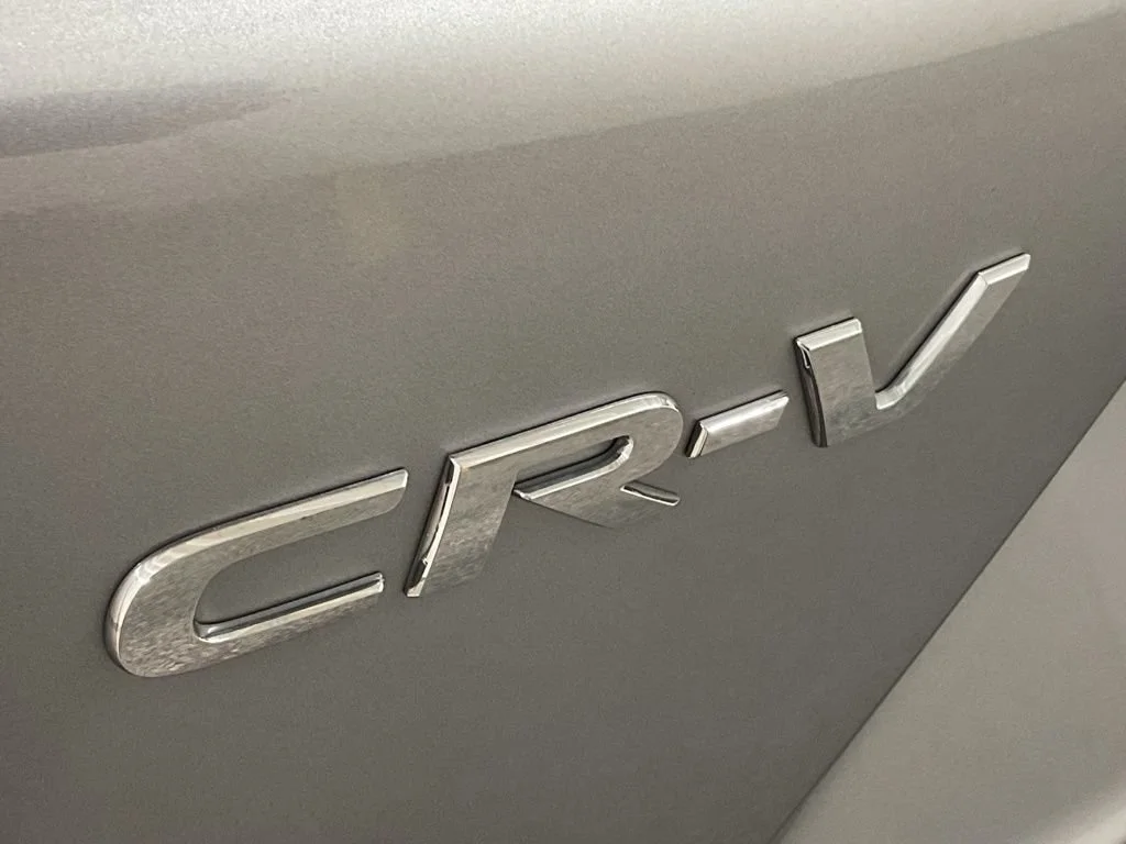 Used 2022 Lunar Silver Metallic Honda AWD TRG image 58