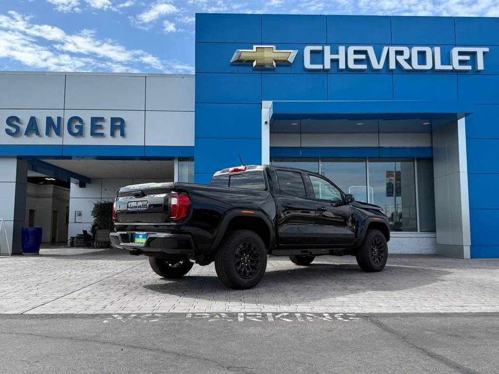 New 2026 Onyx Black GMC Elevation image 8