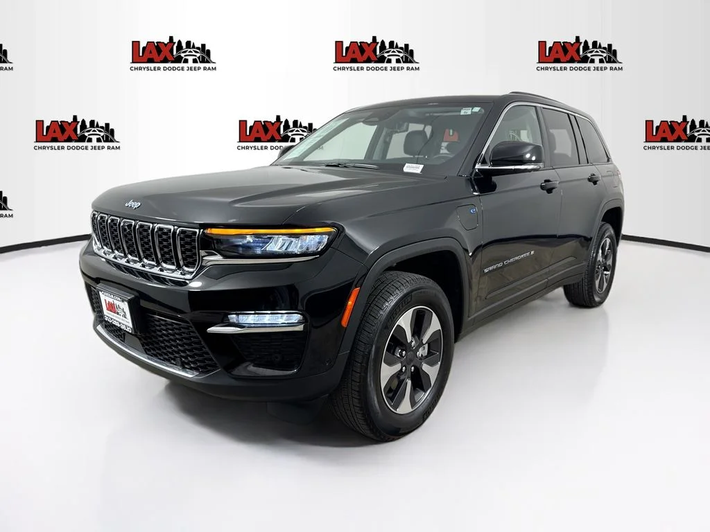 Used 2024 Black Jeep 4xe image 3