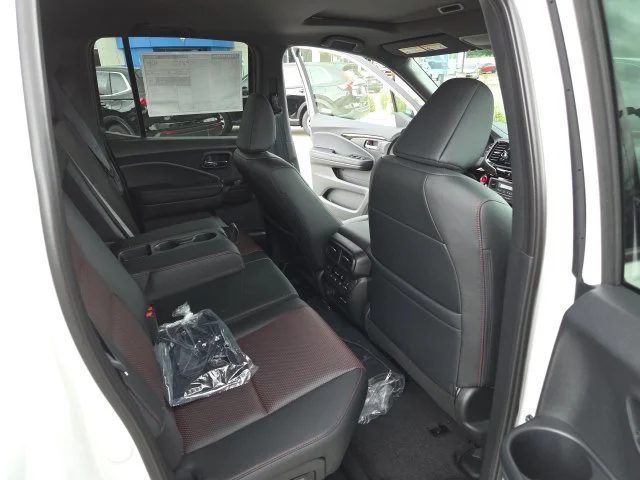 New 2026 Platinum White Pearl Honda Black Edition image 10