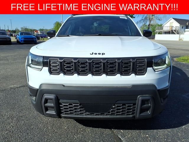 New 2026 Bright White Clear-Coat Exterior Paint Jeep Laredo image 2