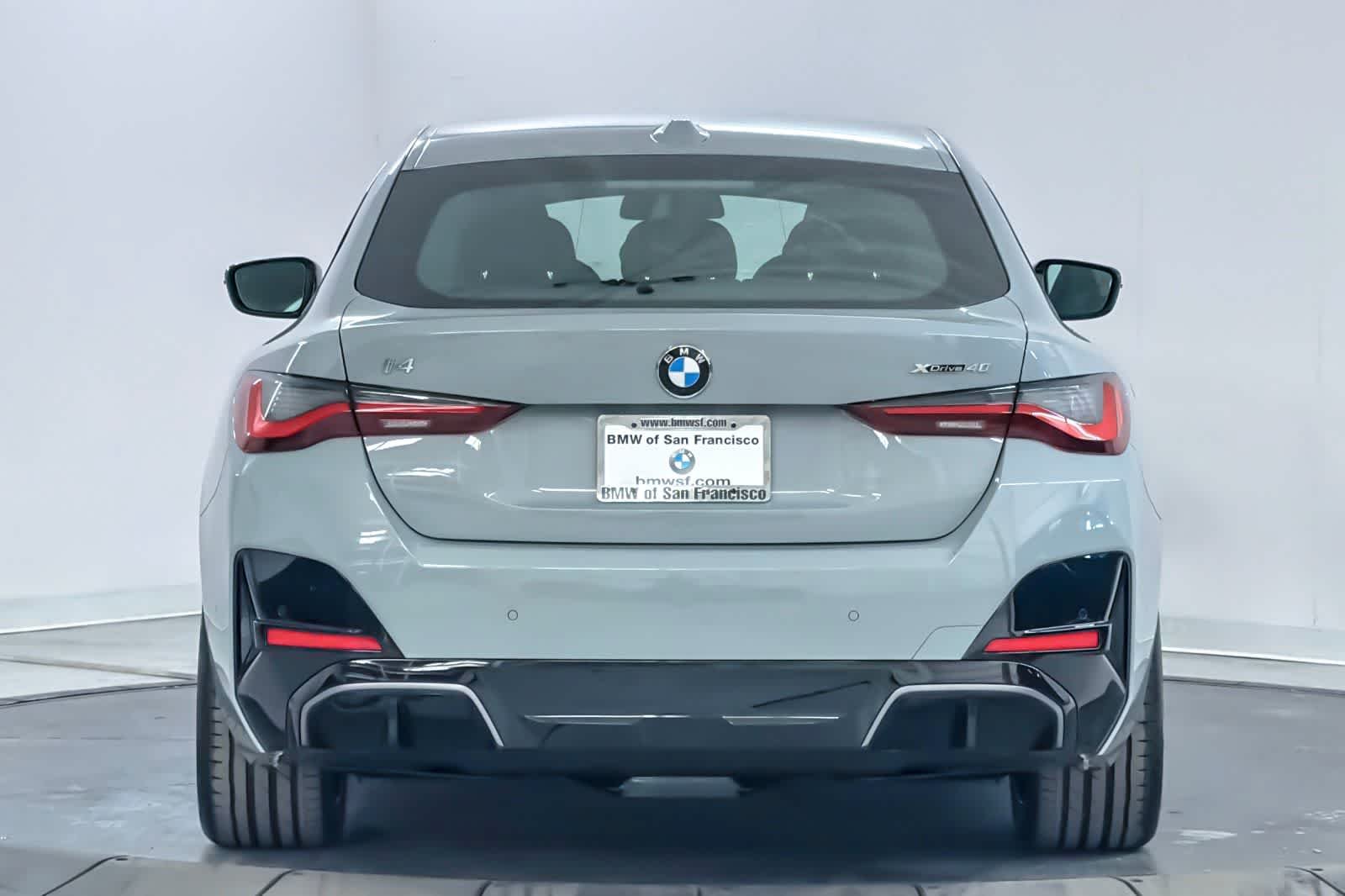 New 2026 Brooklyn Grey Metallic BMW xDrive40 image 7