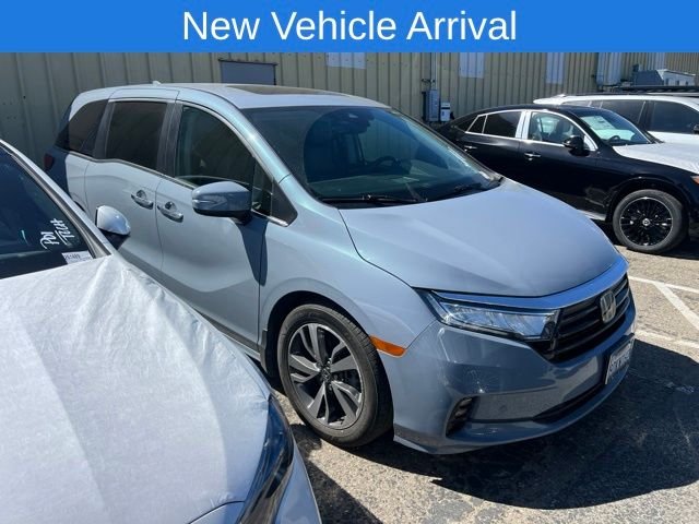 Used 2023 Gray Honda Touring image 1
