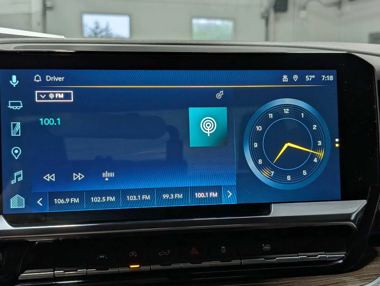 Used 2022 Black Chevrolet LT image 24