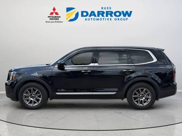 Used 2023 Gray Kia SX image 2
