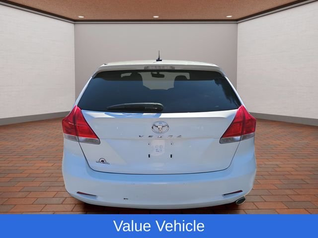 Used 2010 Blizzard Pearl Toyota Base image 24