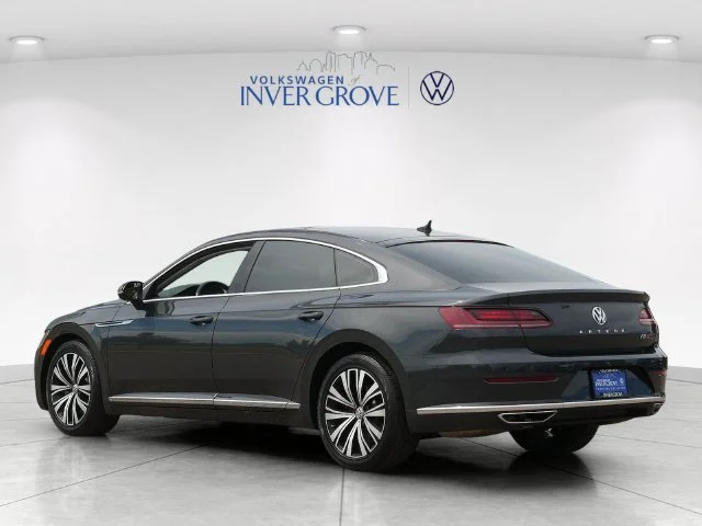Used 2019 Gray Volkswagen 2.0T SEL image 5