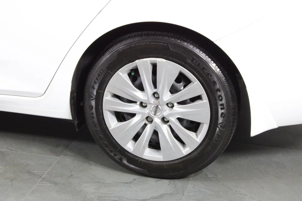 2023 Nissan Sentra S - Photo 15