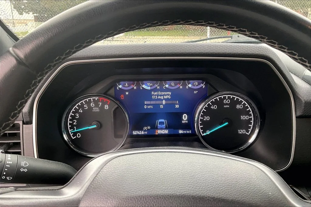 Used 2023 Silver Ford XLT image 19